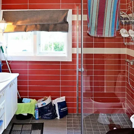 Дом отдыха Two-bedroom Holiday In 5 *